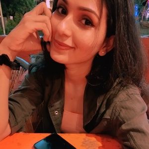 Meet your Posher, Deepti